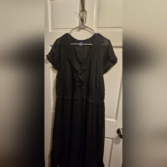Old Navy Black Ruffle Dress - Picture 6 of 6